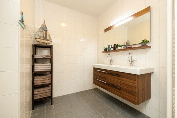 Medium property photo - Kerkweg 4B, 2941 BM Lekkerkerk